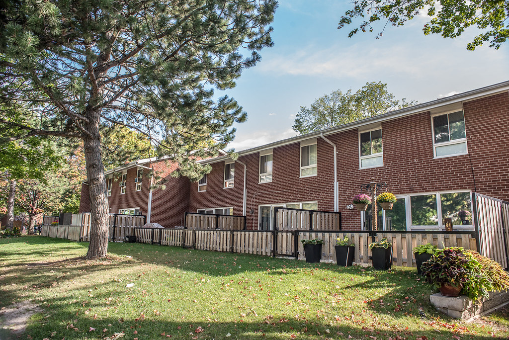 Thornhill Green 615 Inverlochy Boulevard, Thornhill, Onta… Flickr