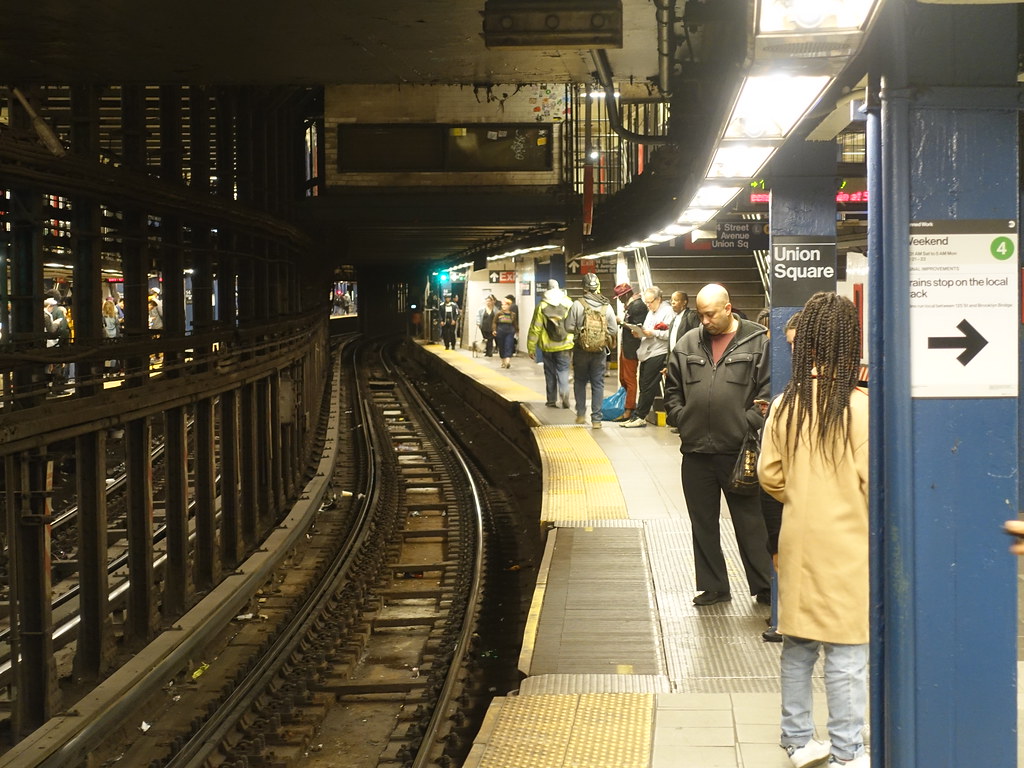 201804168 New York City subway station '14th StreetUnion … Flickr