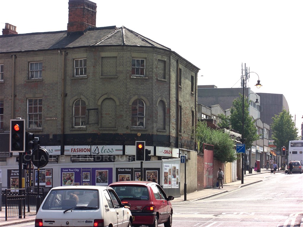 Victoria Street / Cleveland Street, Wolverhampton, 2010 Flickr