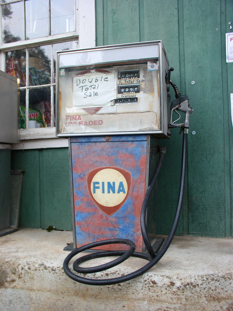 Fina These old timey gas pumps weren't built to register m… Flickr