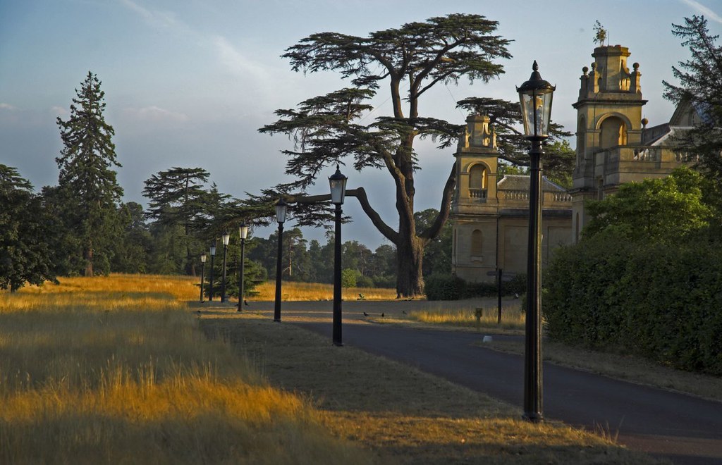 towers of illium Langley Park House from the side. Evening… Flickr