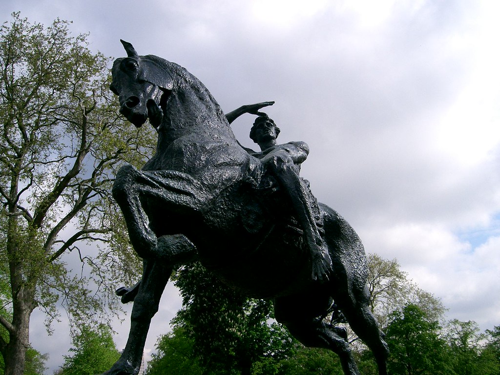 Statue in Kensington Gardens Statue in Kensington Gardens Flickr