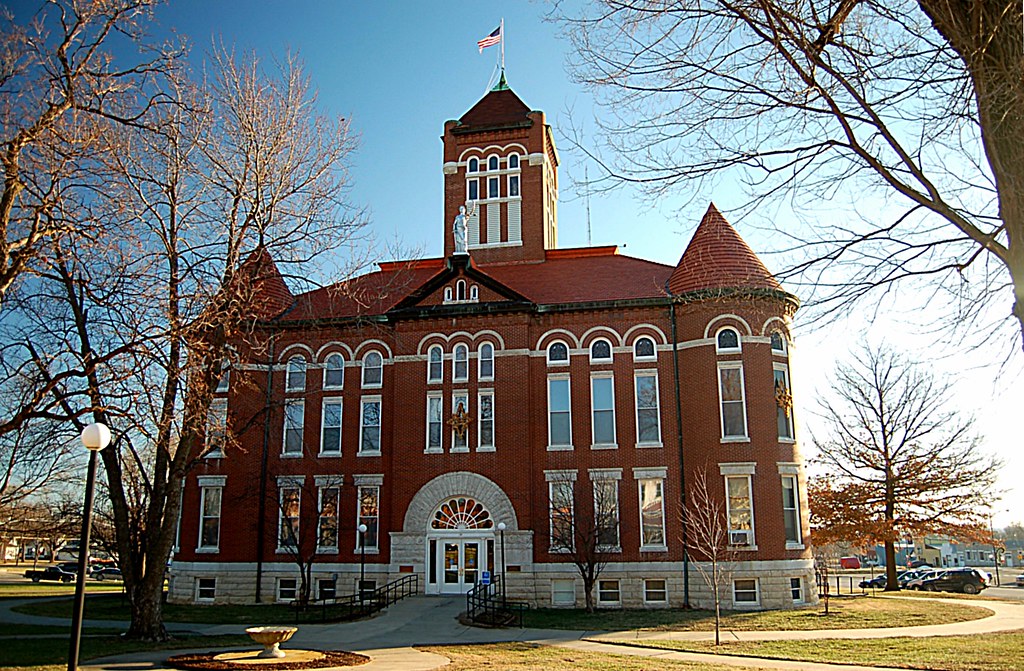 Anderson County, Kansas, Courthouse Front view, from the w… Flickr