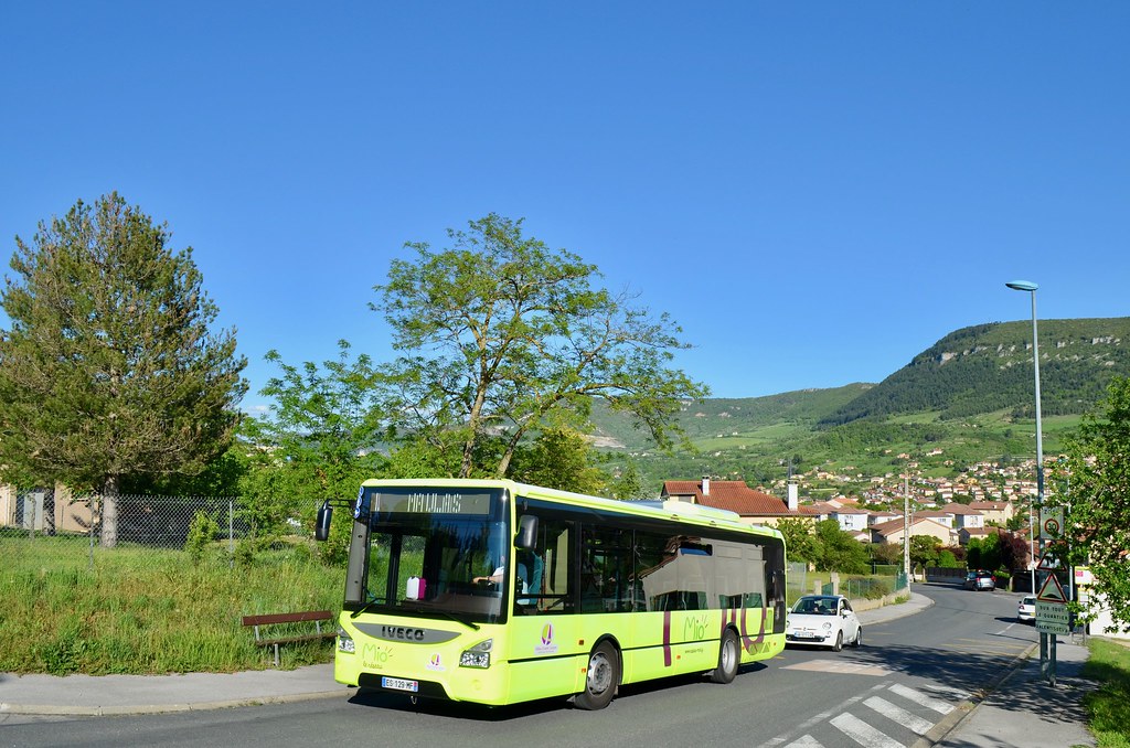 Millau Iveco Bus UrbanWay 10 11/05/18 Jérémy P Flickr