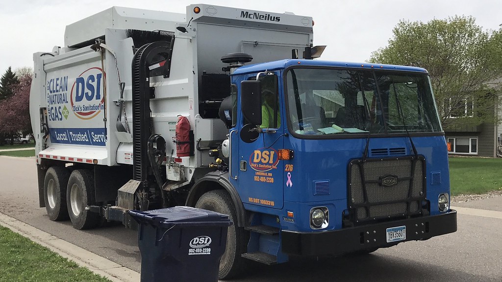 New ACX ZR 276 Dick's Sanitation of Lakeville, MN TwinCitiesTrash