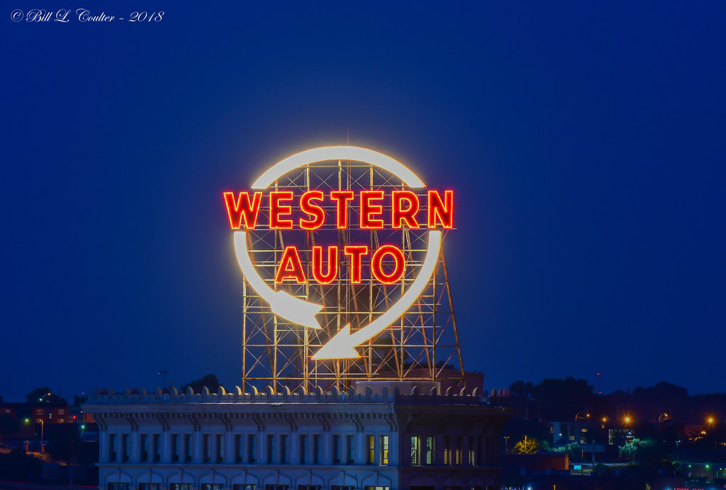 DSC_3309AG The Iconic Western Auto Sign Downtown Kans… Flickr