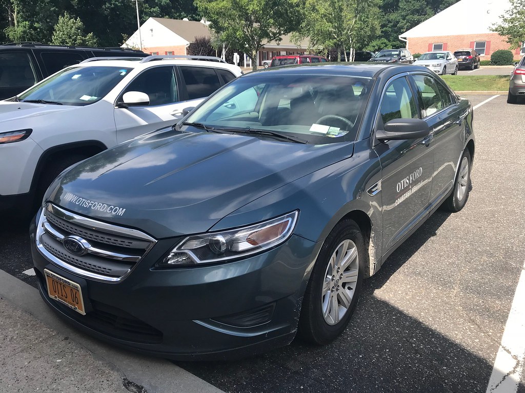 Otis Ford Courtesy Vehicle 6 Montauk Bus Photography Flickr