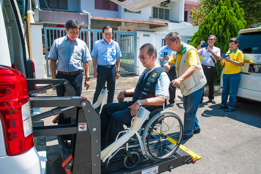 20180622 RCSP Handover Donation for Ambulant Wheelchair Lift to Jing