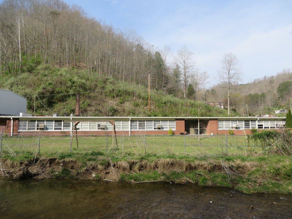 Big Creek Elementary School Hazard, Kentucky Jamie Middleton Flickr