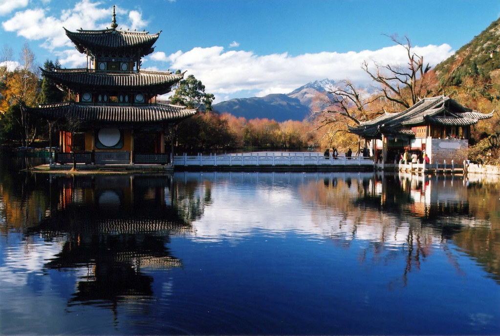 jade lake temple with reflection Mike Stenhouse Flickr