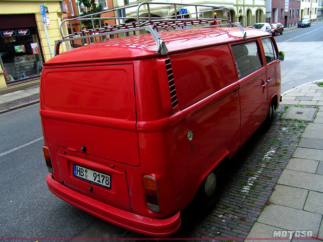 DSC06270 Bremerhaven VW T2 Streetspot im Motoblog www