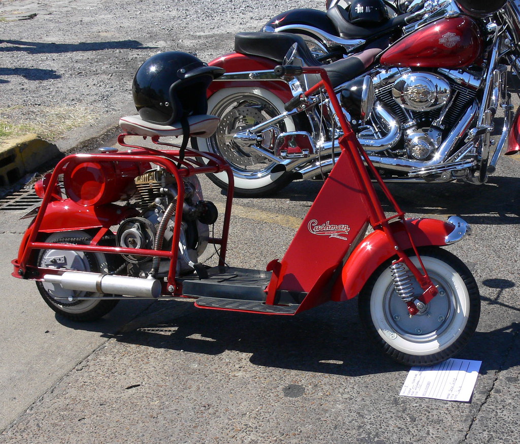 Cushman Scooter a photo on Flickriver