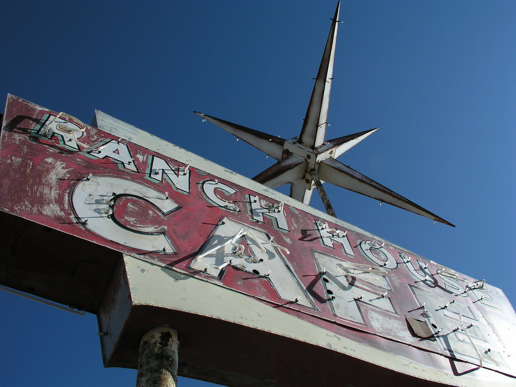 Ranch House Cafe Motel signs of Vaughn, New Mexico Flickr