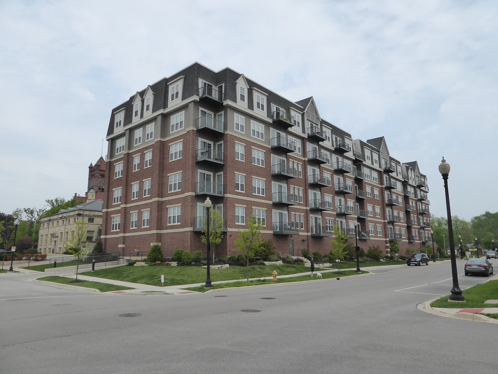 Wheaton, IL, My Apartment Building Mary Warren Flickr