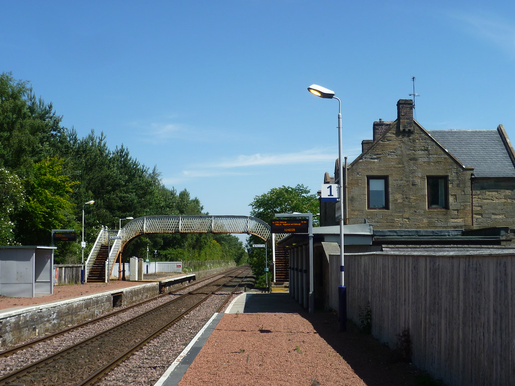 Railway station at Springfield, Fife looking towards Cupar… Flickr