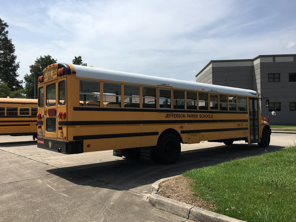 Jefferson Parish Public Schools (Bus 72) "Bus is owned and… Flickr