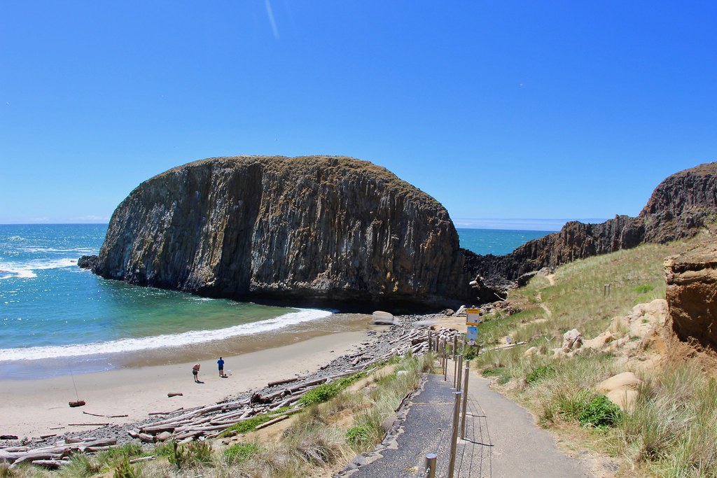 Seal Rock Seal Rock State Park, Oregon daveynin Flickr