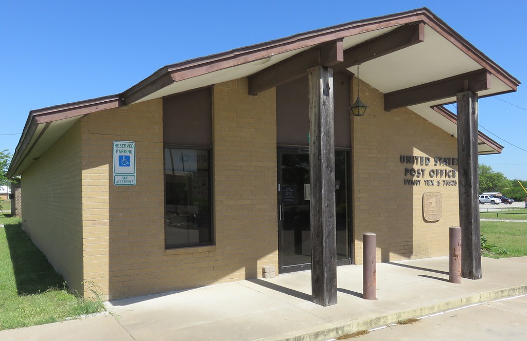 Post Office 76525 (Evant, Texas) Evant, Texas is located i… Flickr