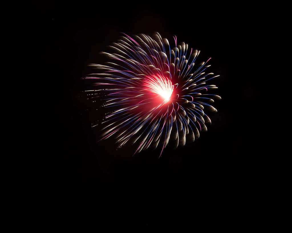 Fireworks 12 Brecksville Home Days Sat. 2018 hasenoke Flickr