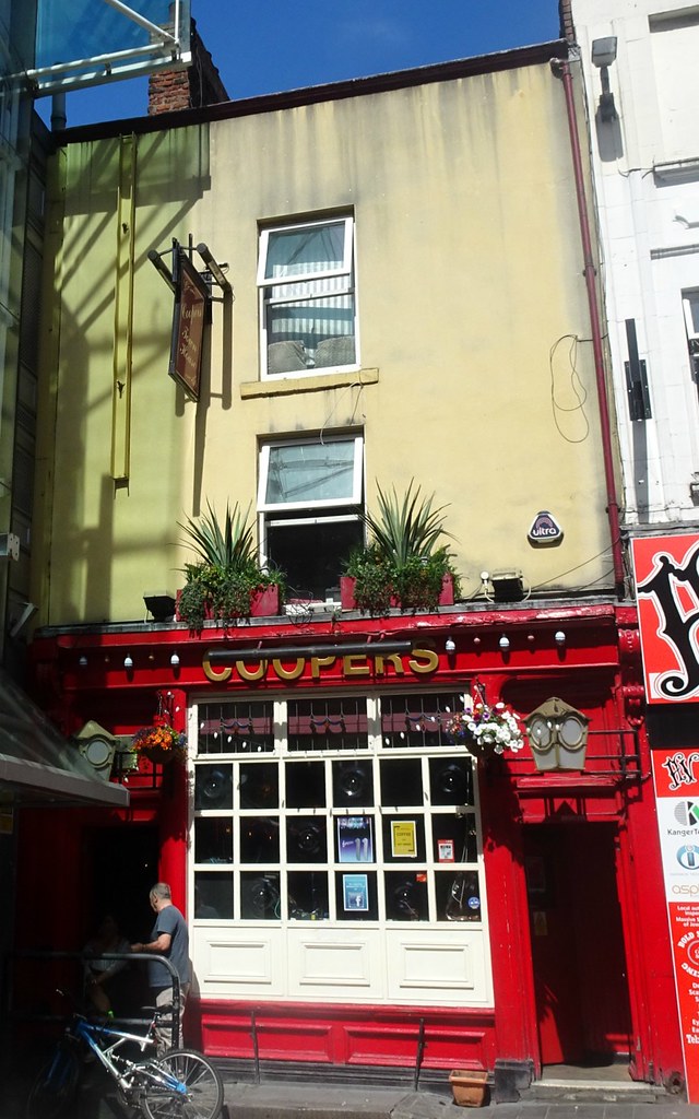 [64001] Liverpool Coopers Coopers Town House, 13 Cases S… Flickr