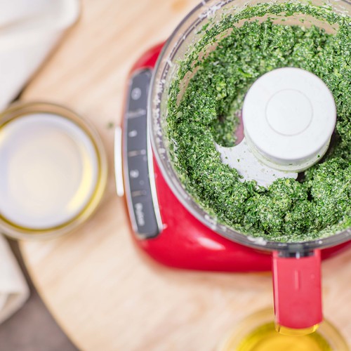 Pesto preparation in food processor. Pesto preparation in … Flickr