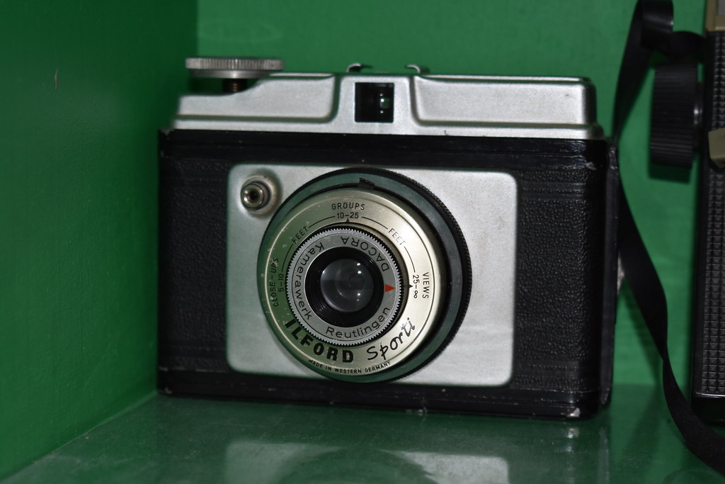 Ilford Sporti A nice simple camera for 120 film, made in W… Flickr
