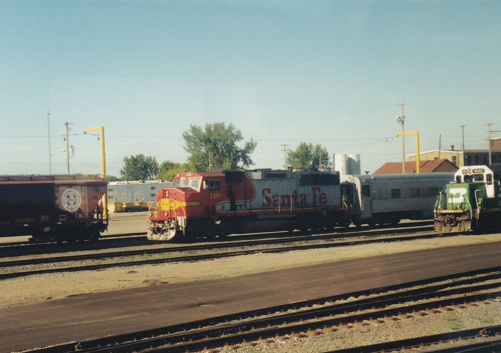 19990731 01 ATSF GP60M 119 Dilworth MN Atchison, Topeka … Flickr
