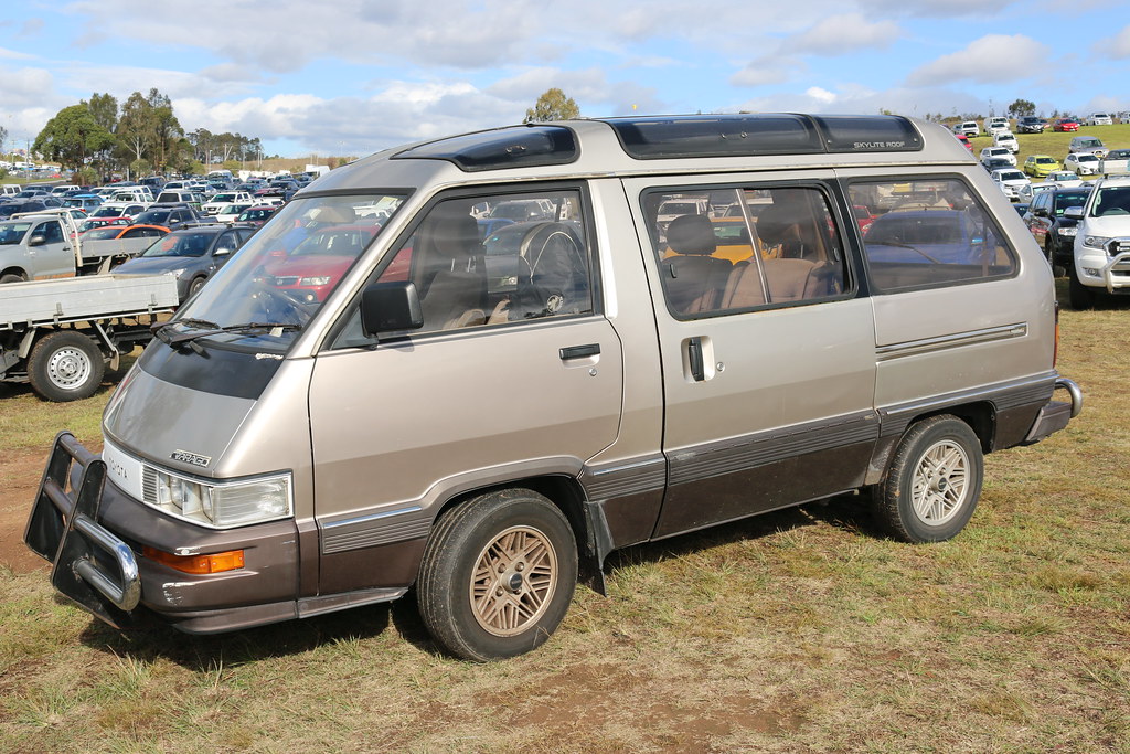 Toyota Tarago 1990 atelieryuwa.ciao.jp