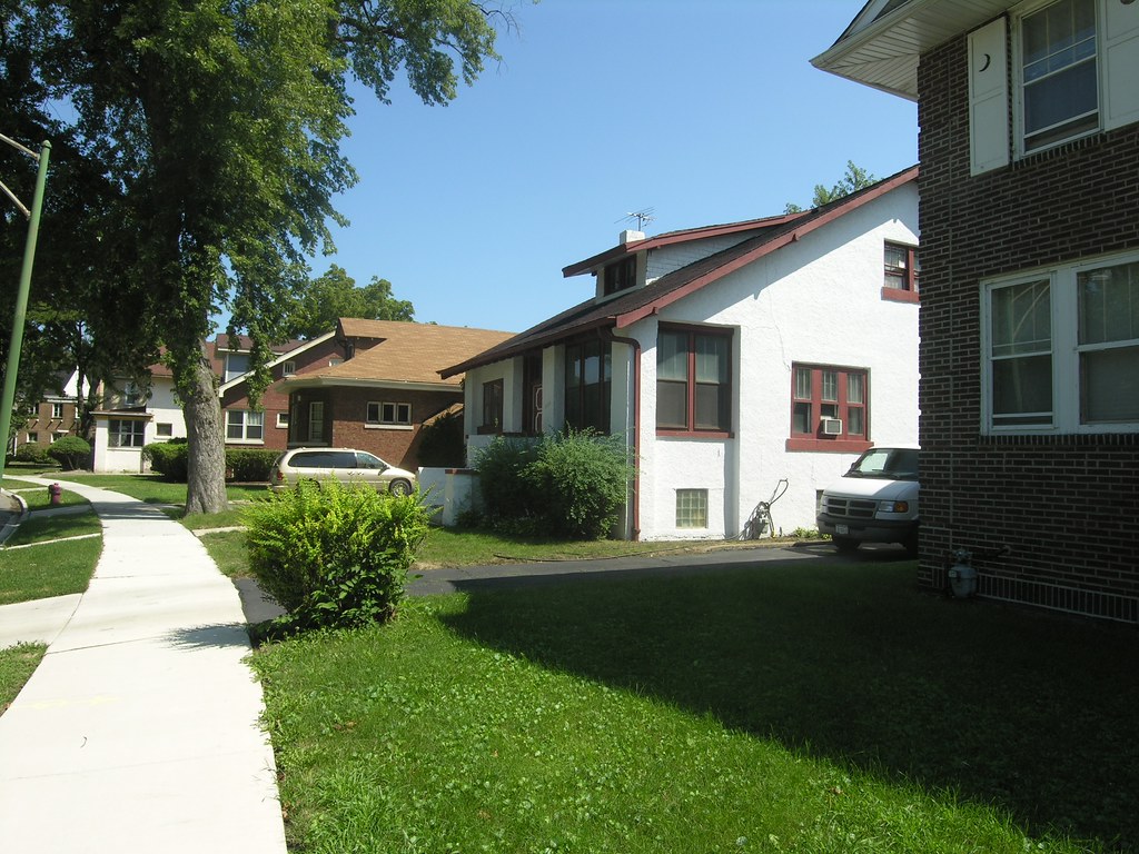 Streetscape, near Prospect Gardens Park Get a fresh take o… Flickr