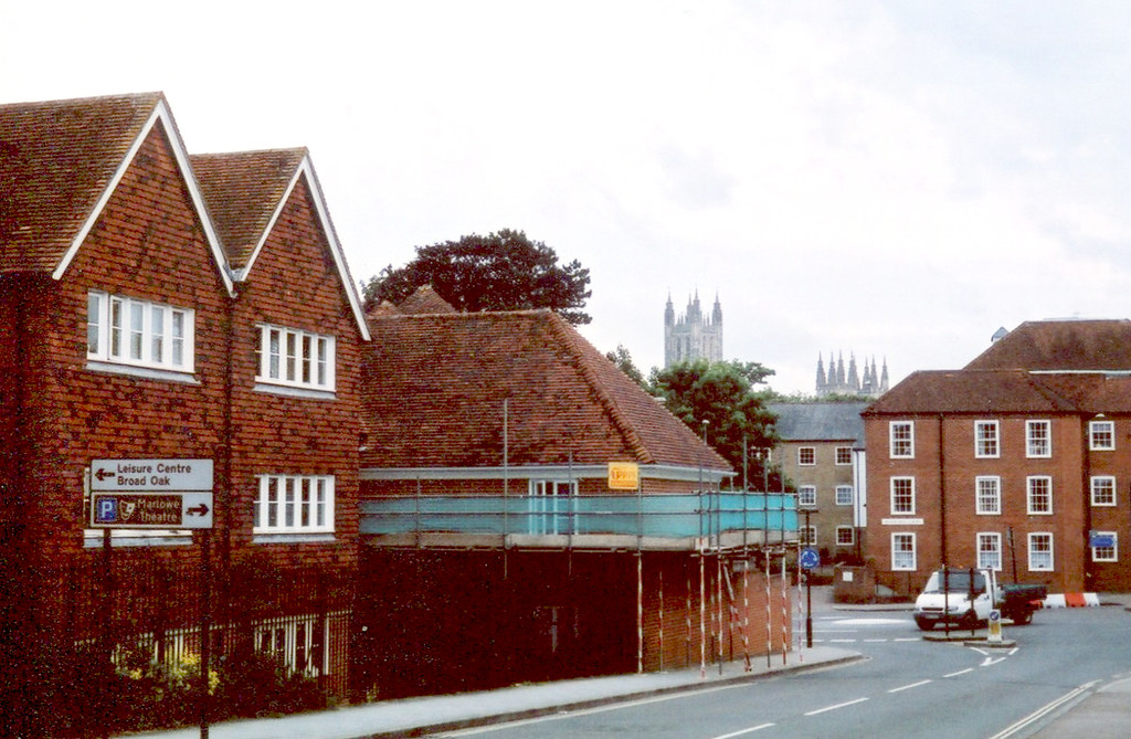 Station Road West, Canterbury, 1 In June 2012 I loaded a… Flickr