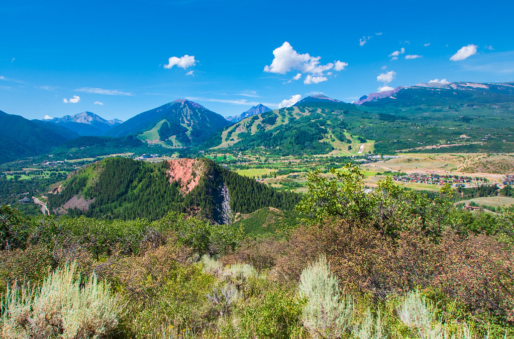 1. View from Sunnyside Trail LisaDuBois Flickr