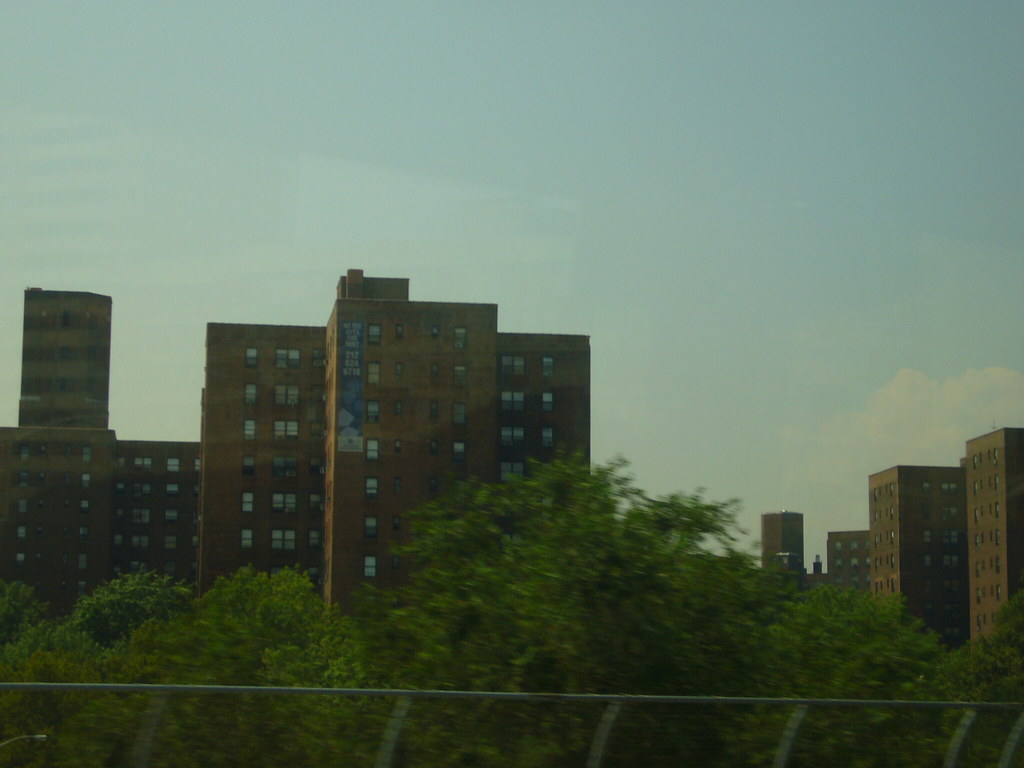 New York, Madison Ave. in Harlem [09.08.2010] New York, Ma… Flickr