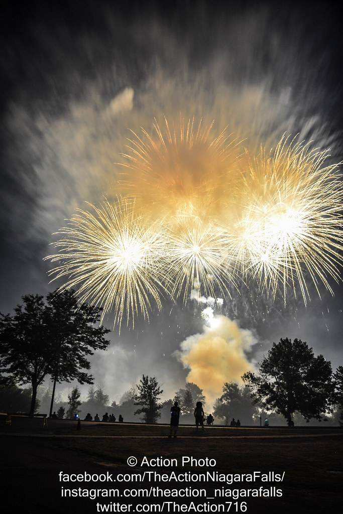 Fireworks At Hyde Park 2018 (53 of 54) The Action Niagara Falls Flickr