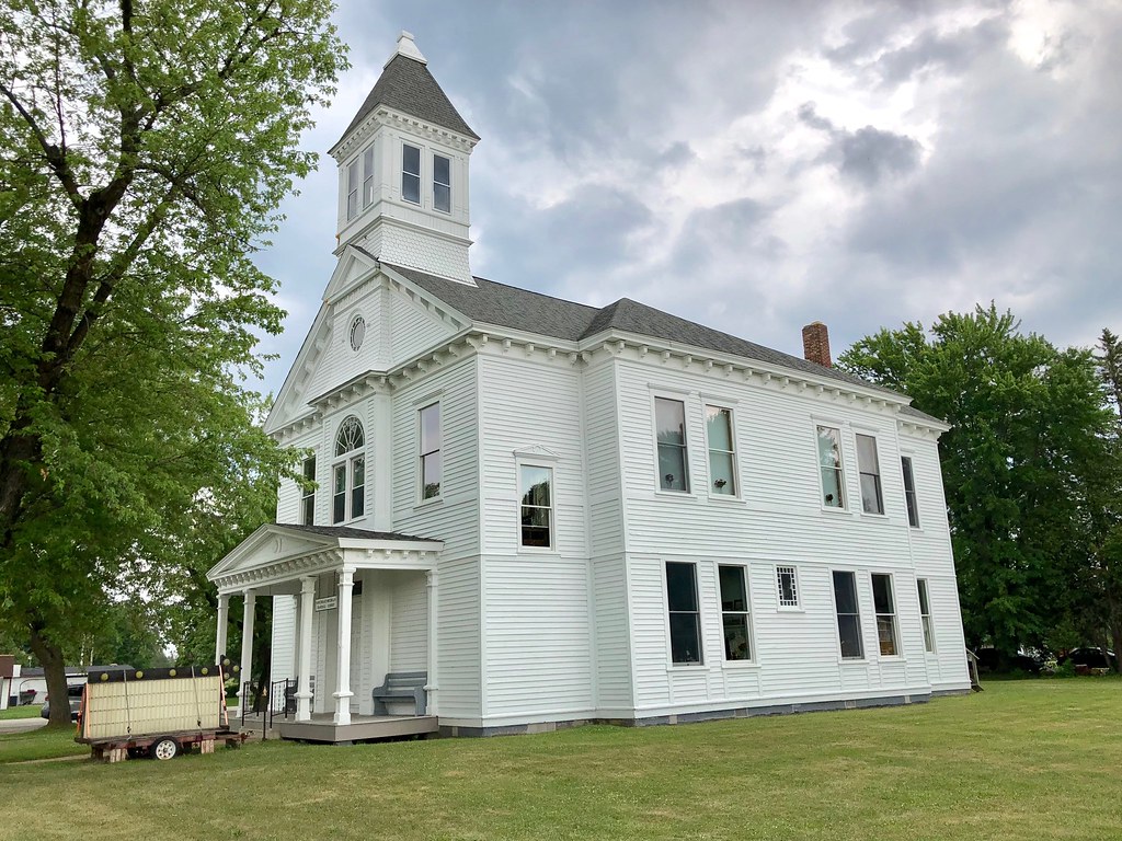 Historic Arenac County Courthouse in Omer, Michigan. Built… Flickr