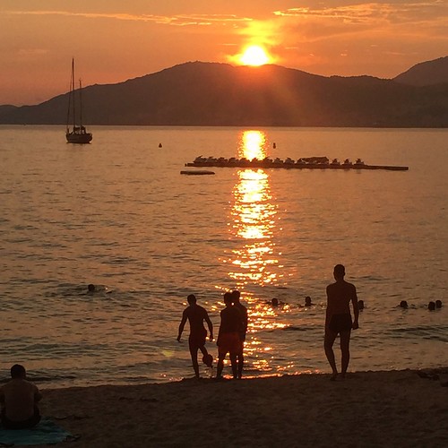 Coucher de soleil sur les îles Sanguinaires Jean Marc
