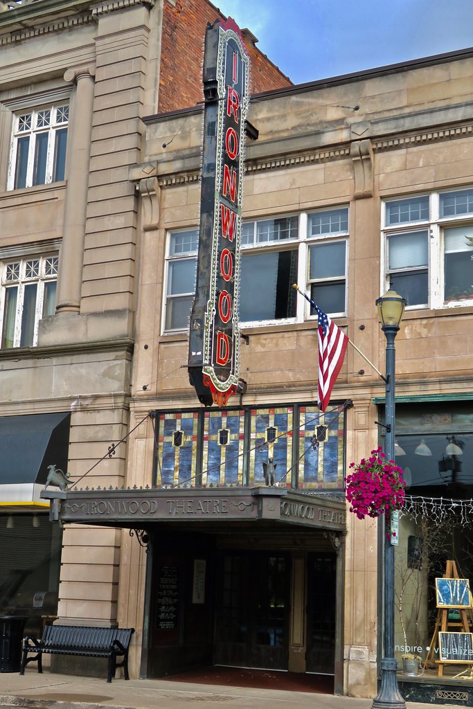 Ironwood Theatre, Ironwood, MI Historic Ironwood Theatre, … Flickr