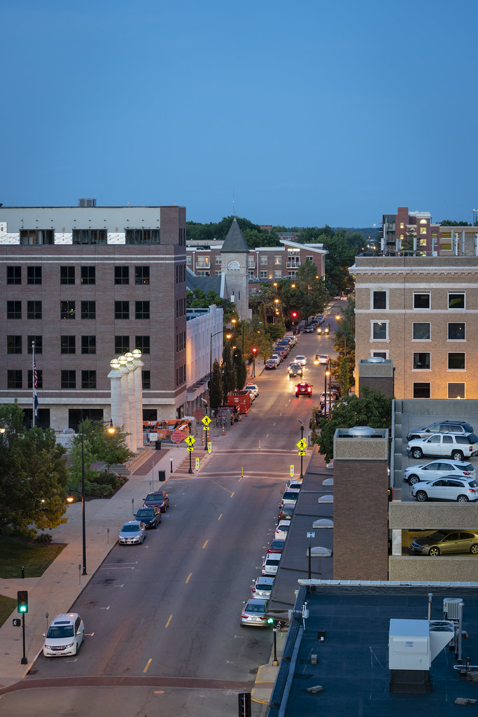 Walnut Street Walnut Street in Columbia Missouri by Notley… Flickr