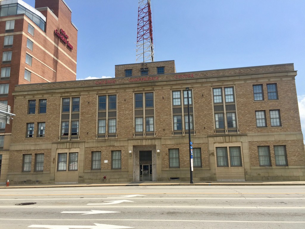 Carnegie Avenue, Cleveland, OH Warren LeMay Flickr