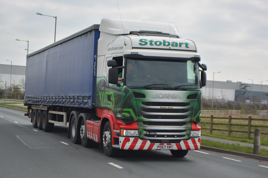 H2999 Saskia Anne PO67 XWT Tesco Distribution Centre, Gool… Flickr