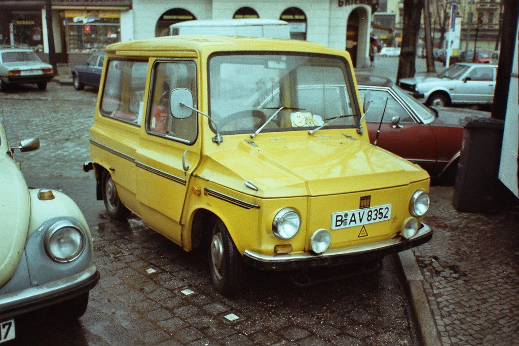 Kalmar Tjorven Old Cars around the world Tin Hunter Archive Flickr