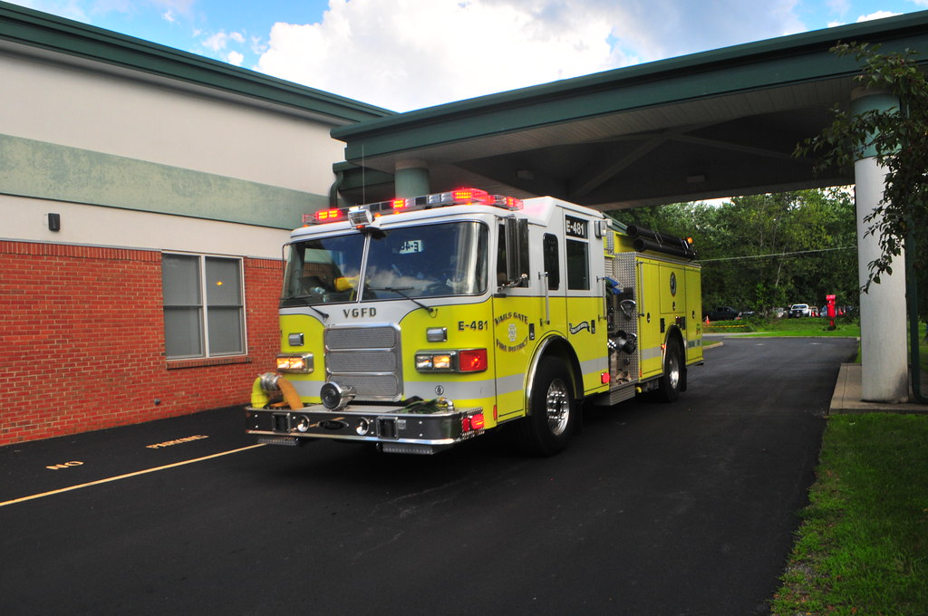 Vails Gate Fire District Engine 481 2007 Pierce Enforcer Triborough
