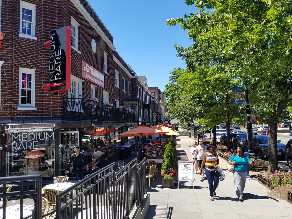 Connecticut Avenue in Cleveland Park BeyondDC Flickr