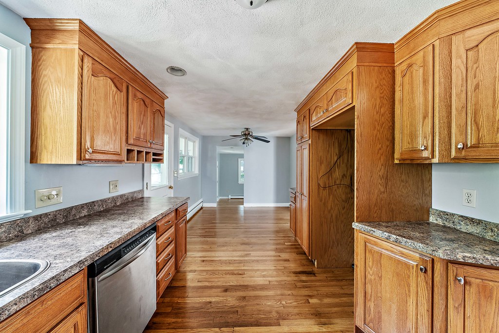 115 Cain Ave, Brainttree07 Thomas McMahon Flickr