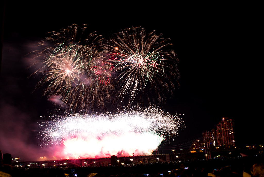 Minneapolis Aquatennial Target Fireworks Doug Dibble Flickr