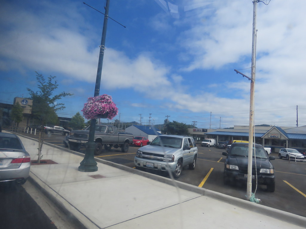 IMG_7762 Montesano Shopping Center Andy Nystrom Flickr