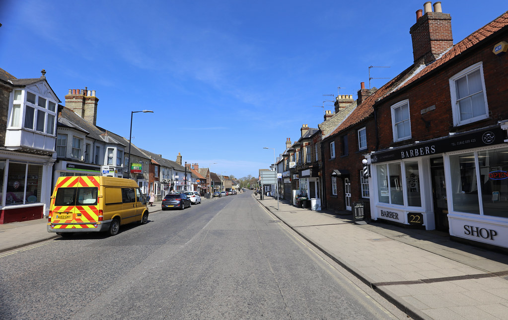 2018.0418.1222csm High Street, BRANDON, Suffolk. mwe152 Flickr