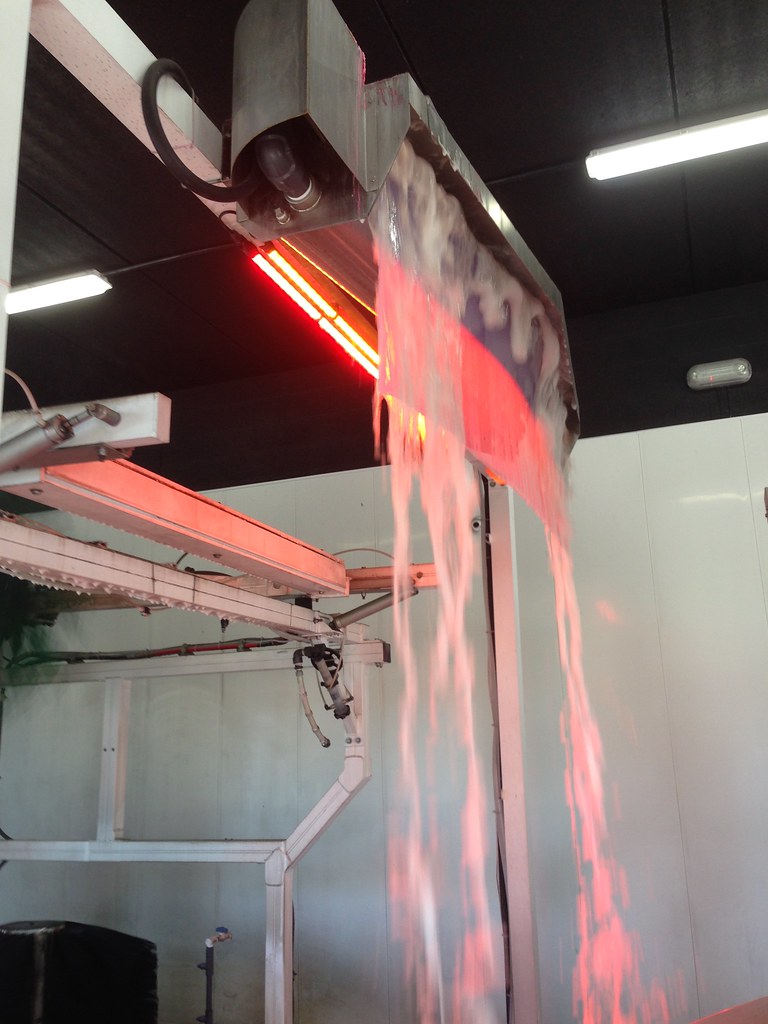 QQ Sacramento Exposition lava at Quick Quack Car Wash Sa… Flickr