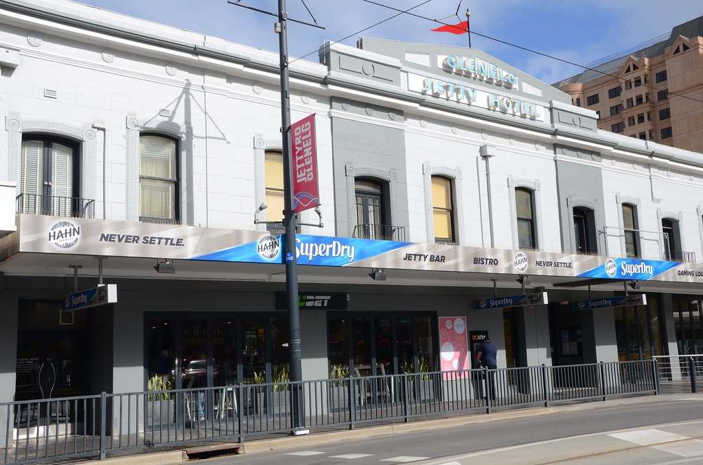 DSC_8932 Jetty Hotel, Jetty Road, Glenelg, South Australia… Flickr