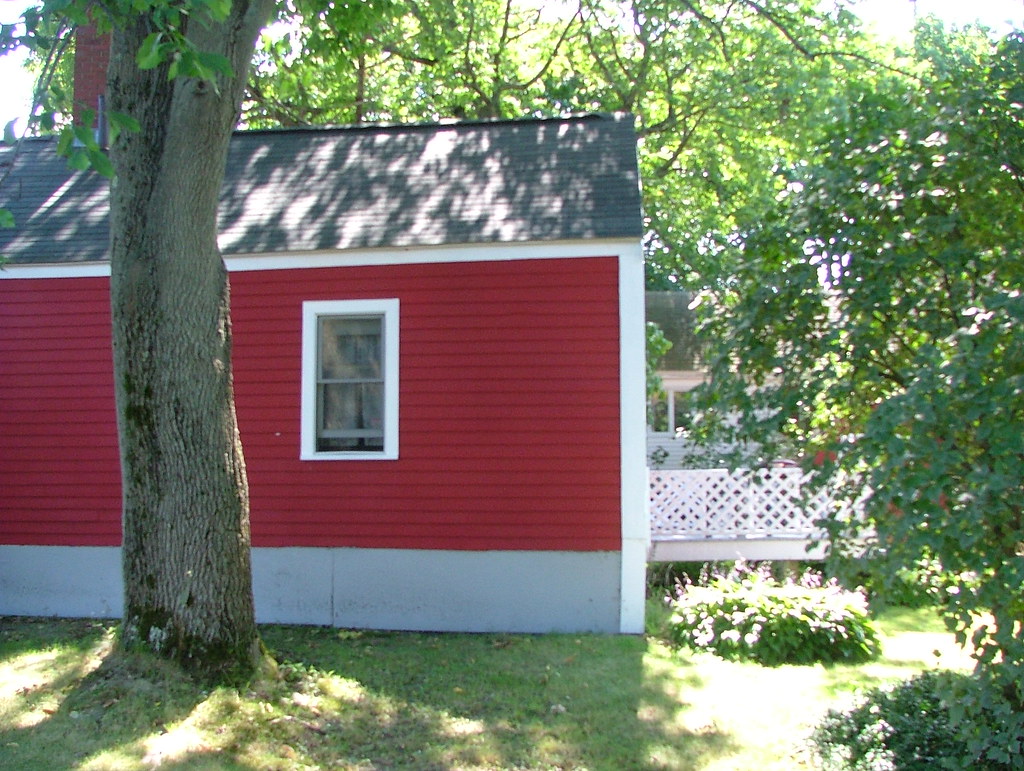 the back end 804 Stevens Avenue, Portland, ME. August 2006… Flickr
