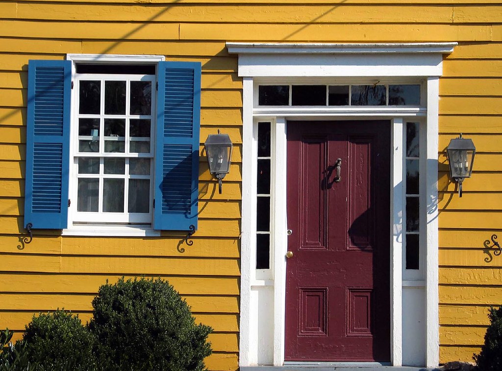 red door blue shutters yellow house Washington, Virginia jody